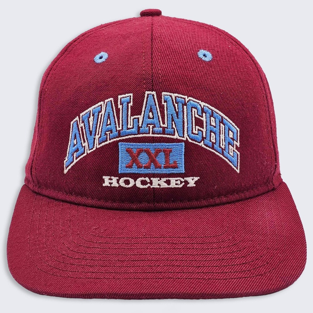 Colorado Avalanche Vintage 90s CCM Hockey Snapback Hat